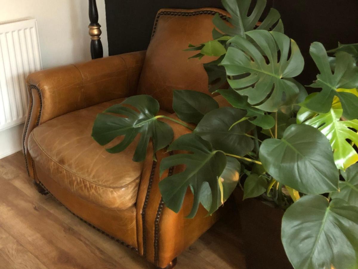 High Tor Guest House Уитби Экстерьер фото