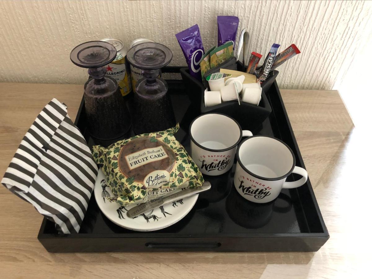 High Tor Guest House Уитби Экстерьер фото
